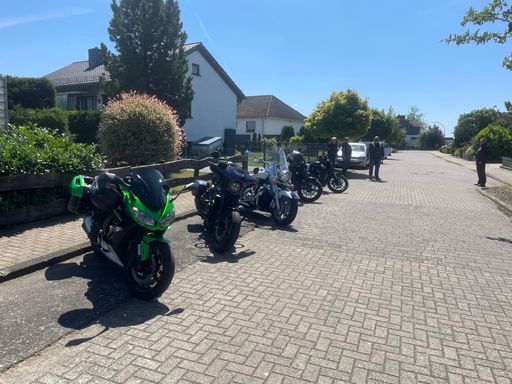 Abfahrt bei Mischa in Grassel